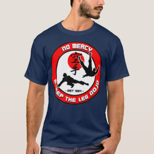 KEINE MERCY SCHWEEP DAS LEG DOJO Emblem Ver2 T-Shirt