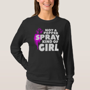 Keine Pfefferspray für eine Schusswaffe T-Shirt