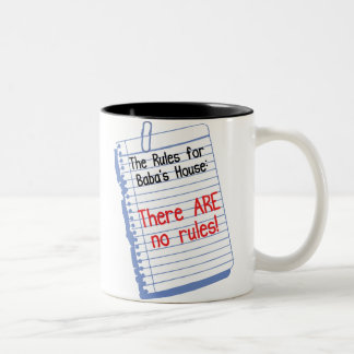 Keine Regeln am Haus des Kuchens Zweifarbige Tasse