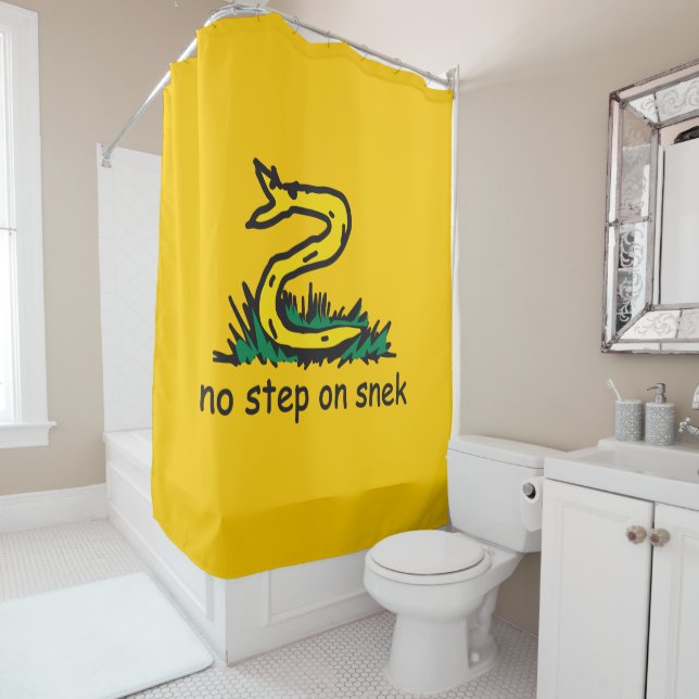 Keine Schritte auf snek memes Gadsden parody SnekR Duschvorhang (Beispiel)
