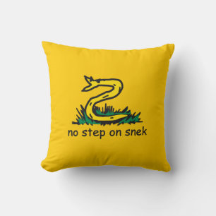 Keine Stufe auf Snek-Memes Gadsden-Parodie SnekRig Kissen
