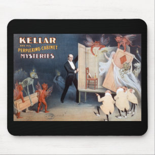 Keller und seine verdutzenden Kabinett-Geheimnisse Mousepad
