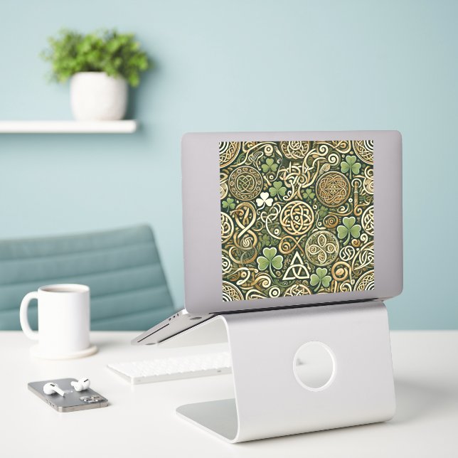 Keltische Blüte Aufkleber (Laptop auf Schreibtisch)