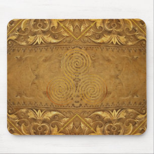 keltische Dreifach-Spirale - Das antike Gold einer Mousepad