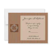 Keltische Knochen in Creme und Rust Response Card