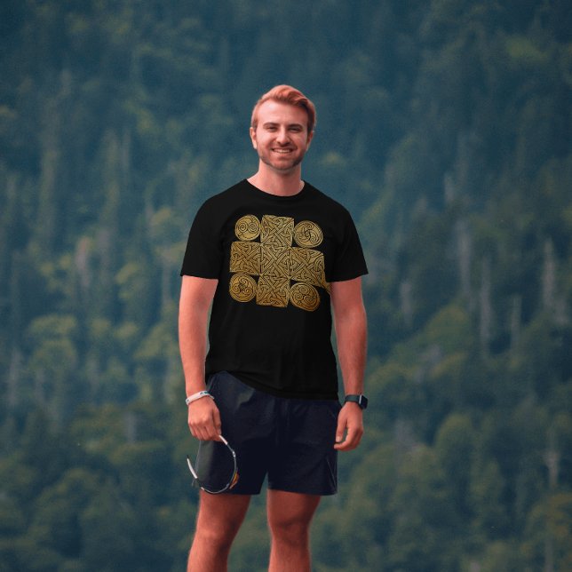 Keltische Knüpfarbeit T-Shirt (Von Creator hochgeladen)