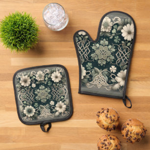 Keltischer Kleeblatt-Blumenanhänger Ofenhandschuh & Topflappen-Set