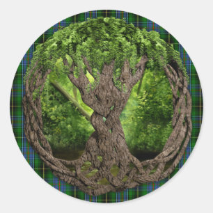 Keltischer Lebensbaum und Clan MacInnes Tartan Runder Aufkleber
