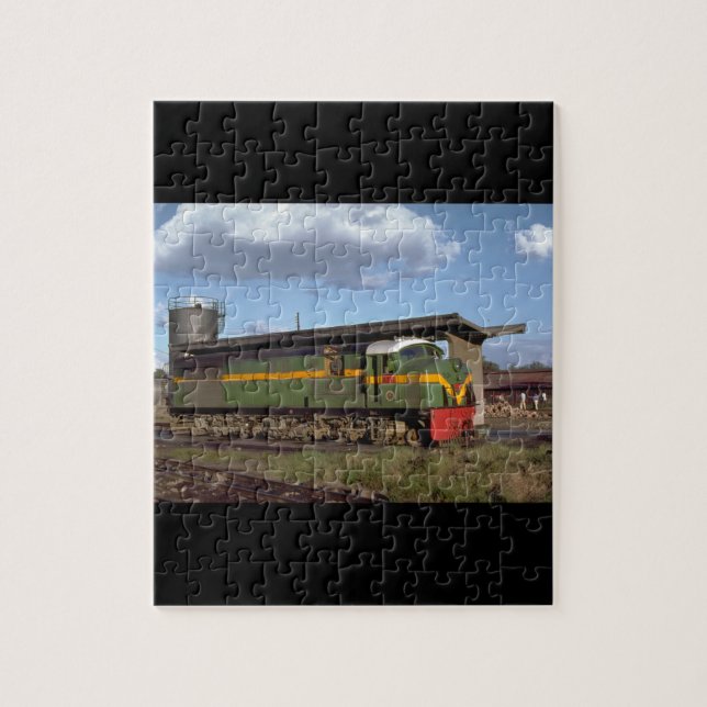 Kenia, OHR Dieselunit_Trains von der Welt (Vertikal)