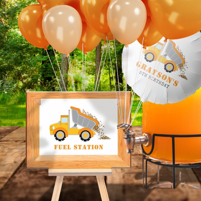 Kennzeichnung der Tankstelle für Party-Dump-Truck Poster (Construction Dump Truck Party Fuel Station Sign)