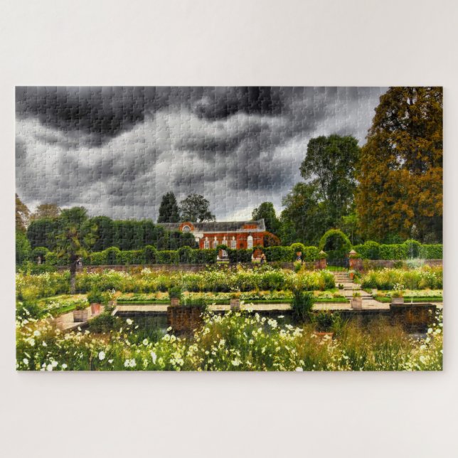 Kensington Palace London. (Horizontal)