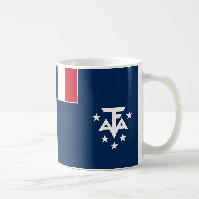 Keramik der französischen Länder Süd und Antarktis Kaffeetasse (Rechts)