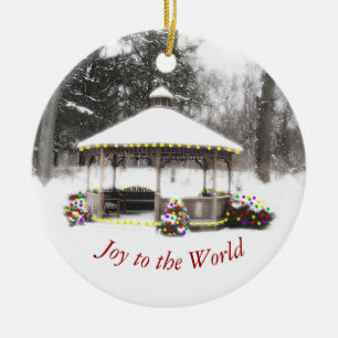 Keramik "GAZEBO IN DER SCHNEEBEDECKTEN HOLZ" Ornament