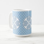 Keramik Lace Light Blue Kaffeetasse<br><div class="desc">Der Spitzendruck hat zu einem Keramik-Effekt für dieses feine Muster mit einigen Inlays von Perlen oder Cabochons (gezeichnet) hinzugefügt. Hier in hellblau, die einen romantischen Pastellstil verleiht, dieses Muster existiert auch in hellgrau, schwarz und blau von Griechenland in anderen meiner Sammlungen. Ein fein gefertigter und origineller Stil für Ihre romantische,...</div>