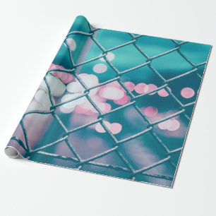 KETTENZEIGE MIT BOKEH-LICHTEN GESCHENKPAPIER