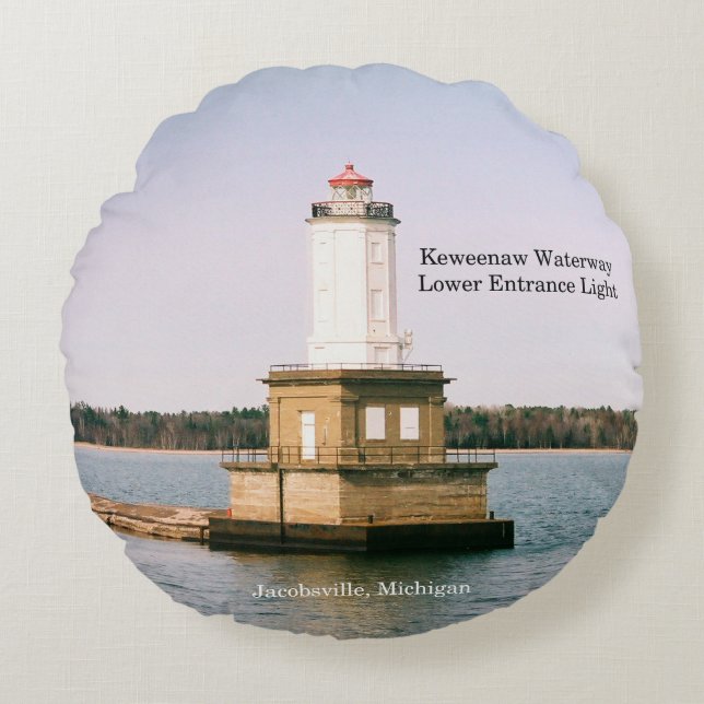 Keweenaw Waterway Eintritt Lights Round Kissen (Vorderseite)