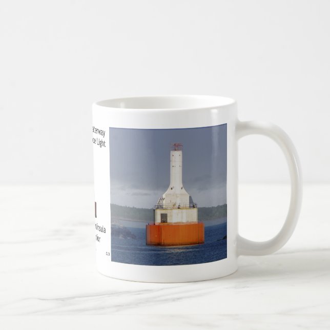 Keweenaw Waterway Upper Entrée Light 2023 mug (Droite)