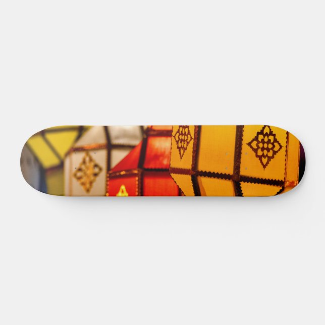 Khom Pet Skateboard (Horizontal)