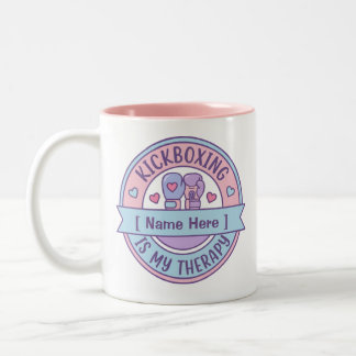 Kickboxen ist meine Therapie Personalisierter Name Zweifarbige Tasse
