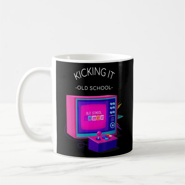 Kicken Sie es Old School Retro Gaming 7 Kaffeetasse (Links)