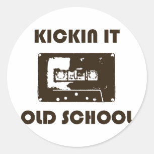 Kickin es alte Schule Runder Aufkleber