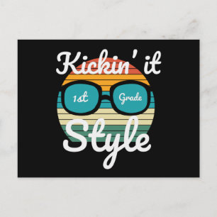 Kickin It 1. Klasse Stil Zurück zur Schule Kinder Postkarte