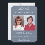 Kid Fotos Old School Classic Styling | Dusty Save The Date<br><div class="desc">Senden Sie moderne Stil "Old School Foto" speichern Sie die Daten mit Ihrer Kindheit Fotos! Die Hintergrundfarbe lässt sich einfach an jede gewünschte Farbe anpassen - sowohl vorne als auch hinten. Shown: staubiges Blau. Moderne weiße Streifen auf der Rückseite.</div>