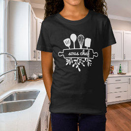 Kid Sous Koch Küche Utensil und Grüne T-Shirt