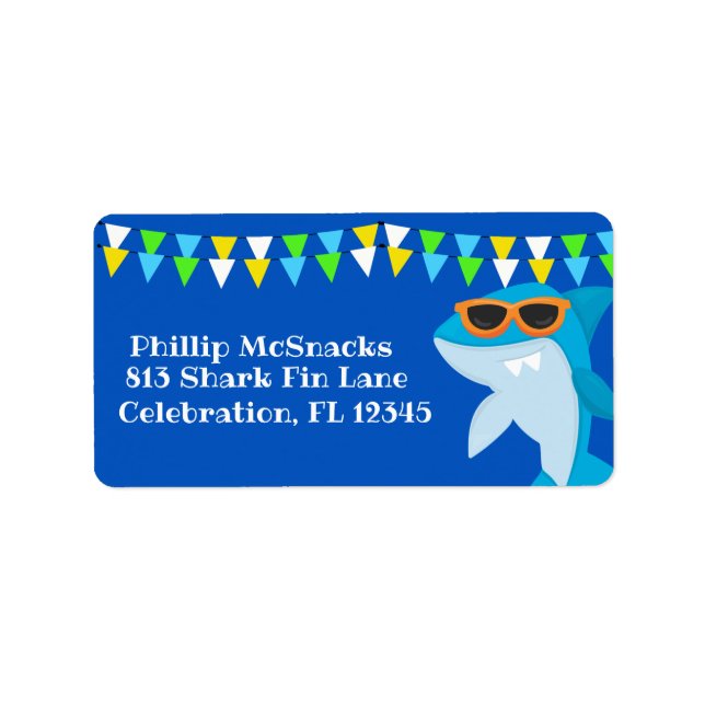 Kids Blue Shark Fintastic Birthday Adressaufkleber (Vorne)