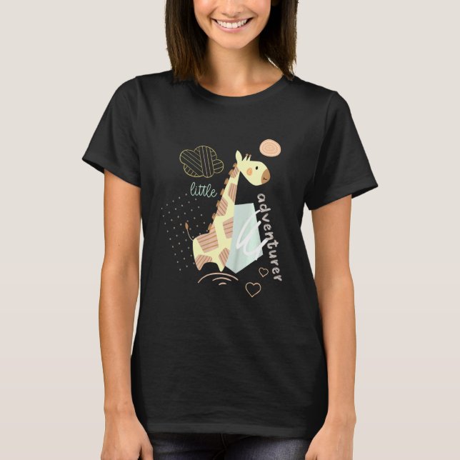 Kids Little Adventurer Giraffe Graphic T-Shirt (Vorderseite)