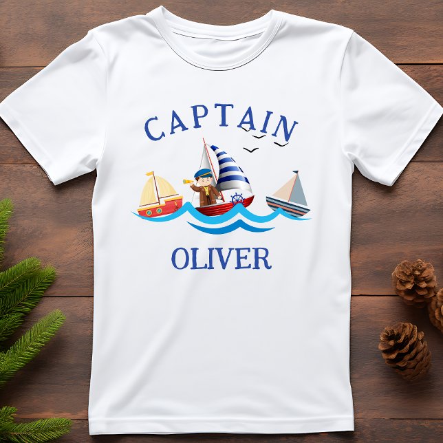 Kids Nautical BootCaptain Personalisiert T-Shirt (Von Creator hochgeladen)
