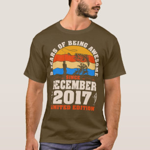 Kids Retro Dezember 2017 5 Jahre Alte Angelfreunde T-Shirt