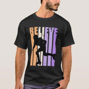 Kids Retro Roller Skaten Team glaubt üben in T-Shirt