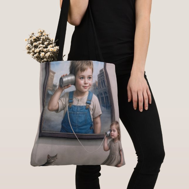 Kids Talking On a Retro Tin Can Telephone Tasche (Von Nahem)