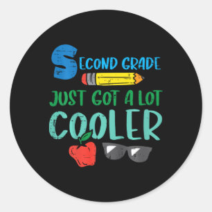 Kids Zweite Klasse wurden gerade cooler 2. erster Runder Aufkleber