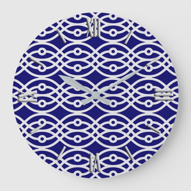 Kimono Print, silbergrau und blau Große Wanduhr (Vorderseite)