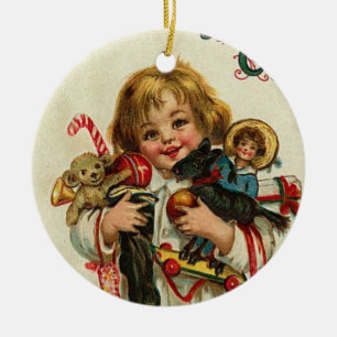 KIND MIT SPIELWAREN UND WEIHNACHTSgeschenken Keramik Ornament
