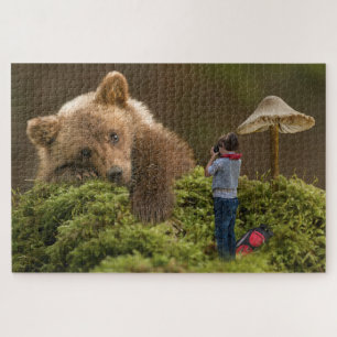 Kind und Bär