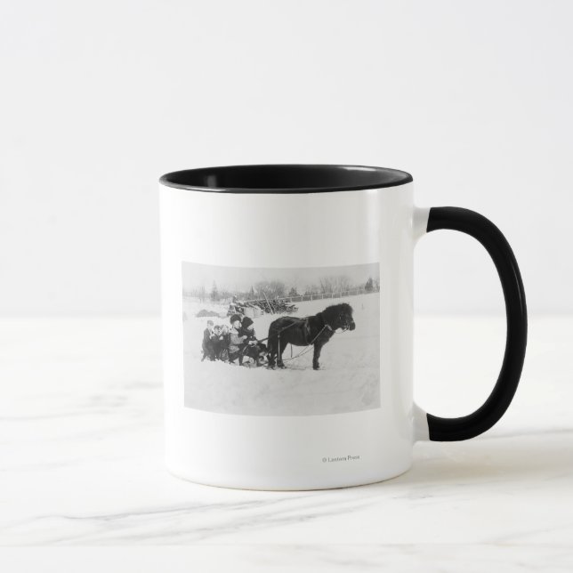 Kinder auf Pony Gezeichnet Schlittenfotografie Tasse (Rechts)