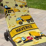 Kinder bauen Boys Digger nach Maß Strandtuch<br><div class="desc">Freude und Lernen in die Bade Ihres Sohnes zu bringen, war noch nie so einfach! Mit einem personalisierten Handtuch mit Cartoon-Illustrationen einer Baustelle, wird Ihr Sohn sicher sein, beim nächsten Mal lächeln, wenn er sich darin einhüllt. Ein personalisiertes Badetuch mit seinem Namen verleiht Ihrem kleinen Typ nicht nur ein Gefühl...</div>