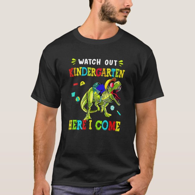 Kinder beobachten den Kindergarten Niedlichen Dino T-Shirt (Vorderseite)