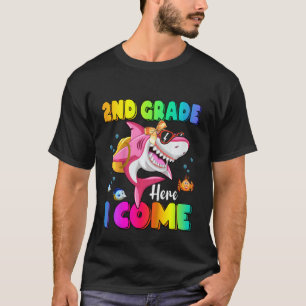 Kinder der zweiten Klasse hier kommen ich Hai Ruck T-Shirt