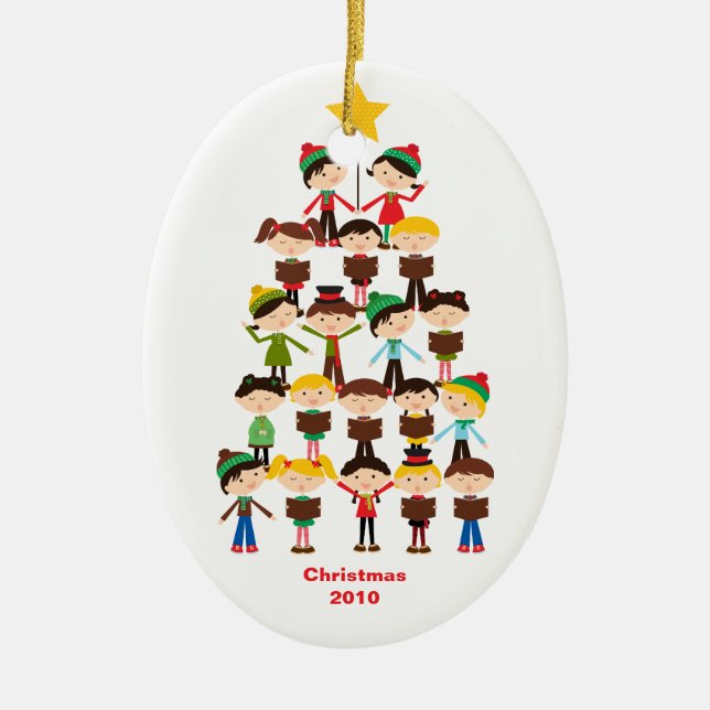 Kinder, die Lied-Weihnachtsverzierung singen Keramikornament (Vorne)
