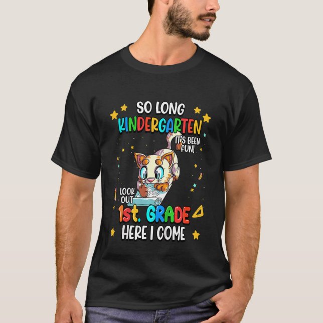 Kinder, die so lange Kindergarten haben, dass sie  T-Shirt (Vorderseite)