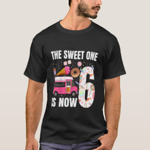 Kinder, die süße ist jetzt 6 Jahre alt 6. Geburtst T-Shirt