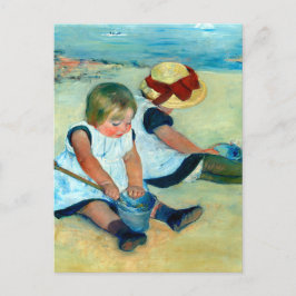 Kinder, die von Mary Cassatt am Strand spielen Postkarte
