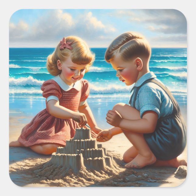 Kinder Gebäude einer Sandburg am Strand Quadratischer Aufkleber (Vorderseite)