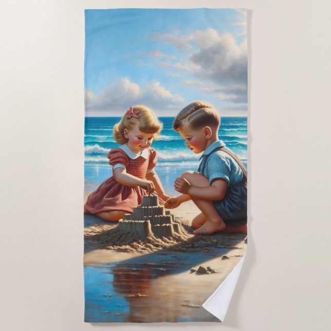 Kinder Gebäude einer Sandburg am Strand Strandtuch (Vorderseite)