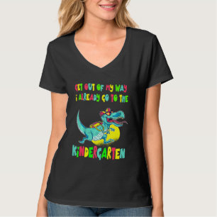 Kinder gehen mir schon aus dem Weg zum Kindergarte T-Shirt