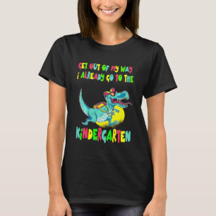 Kinder gehen mir schon aus dem Weg zum Kindergarte T-Shirt